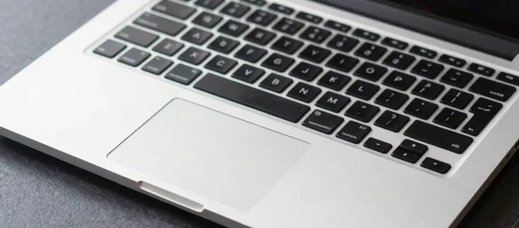 How to Choose a Mid-Range Laptop with Real Value